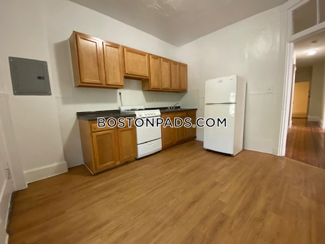 Boston - $2,850 /mo