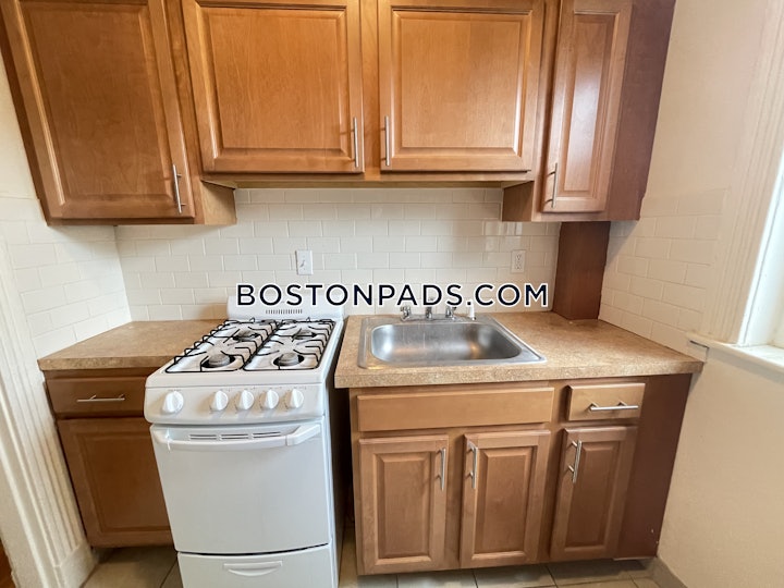 allston-apartment-for-rent-studio-1-bath-boston-2350-4070165 