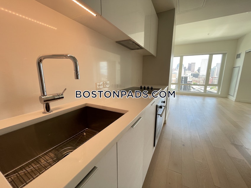 Boston - $3,280 /month