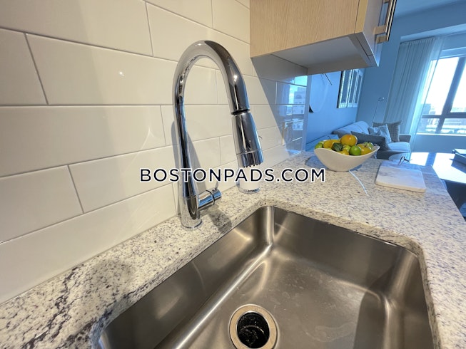 Boston - $3,695 /mo