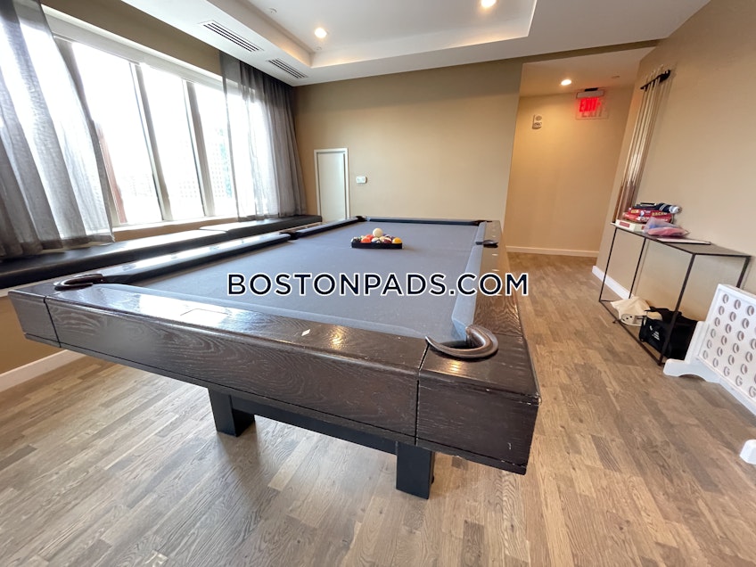 Boston - $3,655 /month