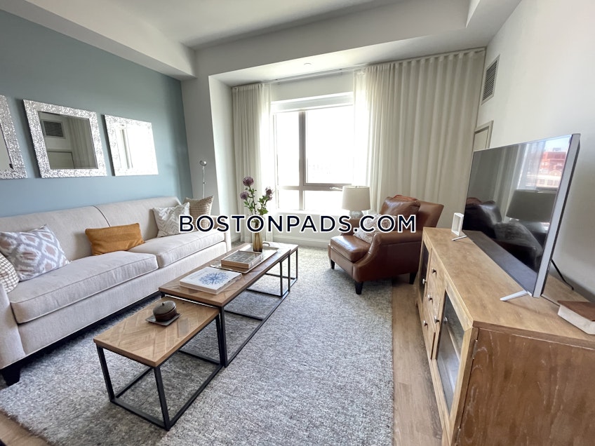 Boston - $3,810 /month