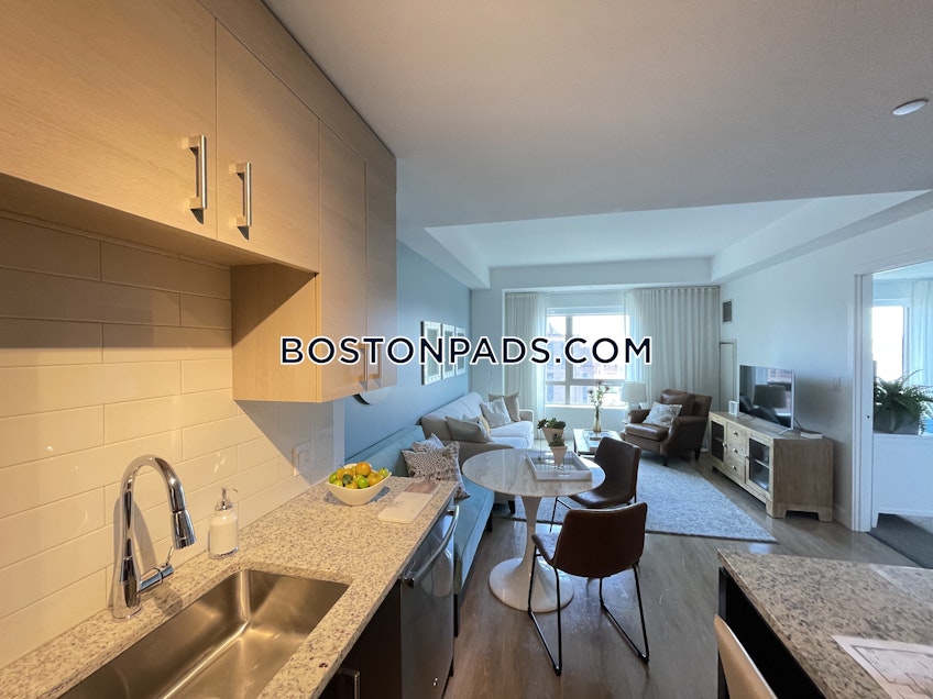 Boston - $3,732 /month