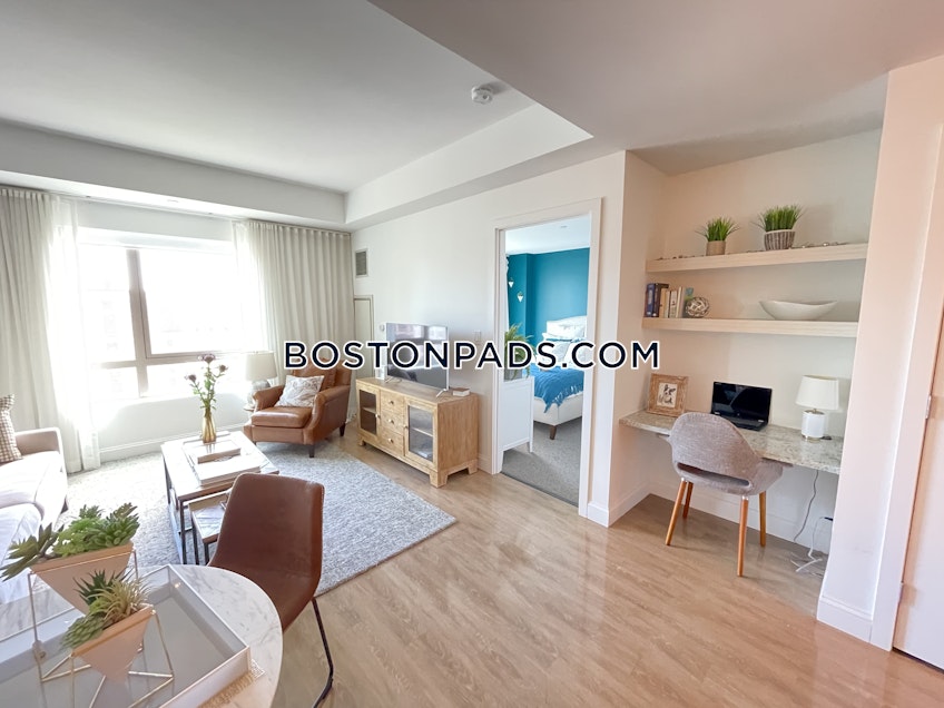 Boston - $3,655 /month