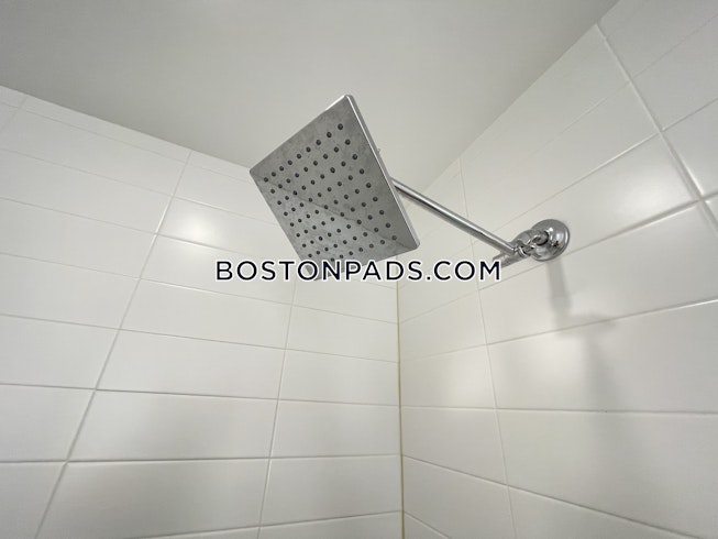 Boston - $3,339 /mo