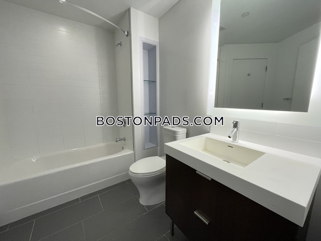 Boston - $3,306 /mo