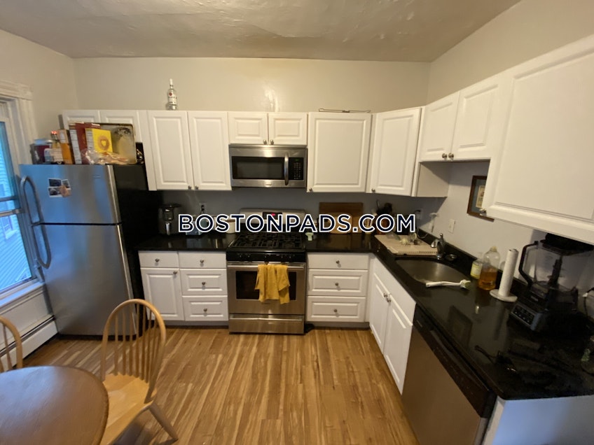 Boston - $3,300 /month