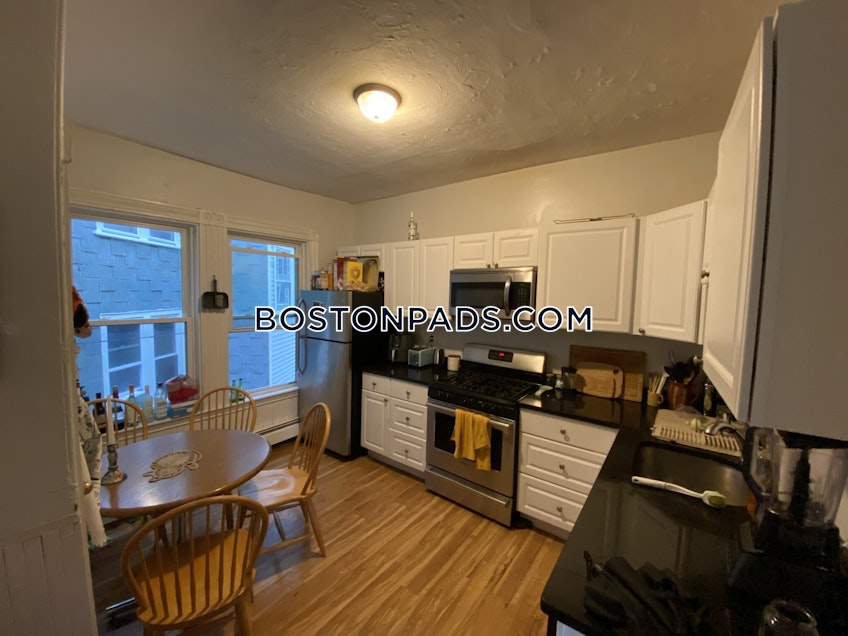 Boston - $3,300 /month