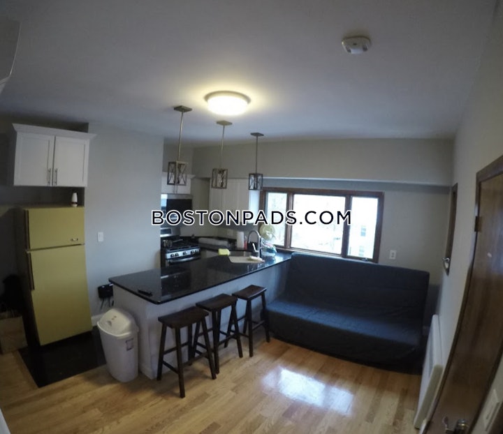 cambridge-3-beds-2-baths-central-squarecambridgeport-4500-6081465 
