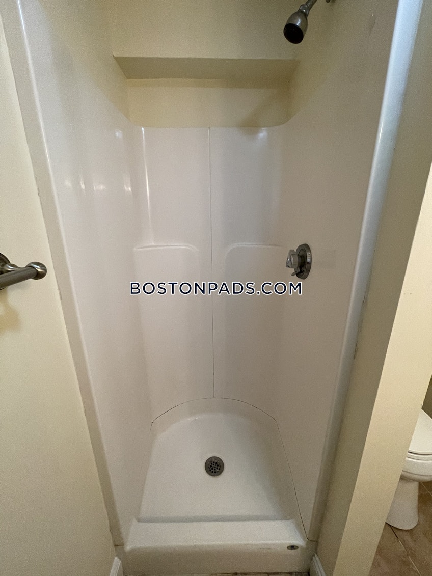 Boston - $2,395 /month