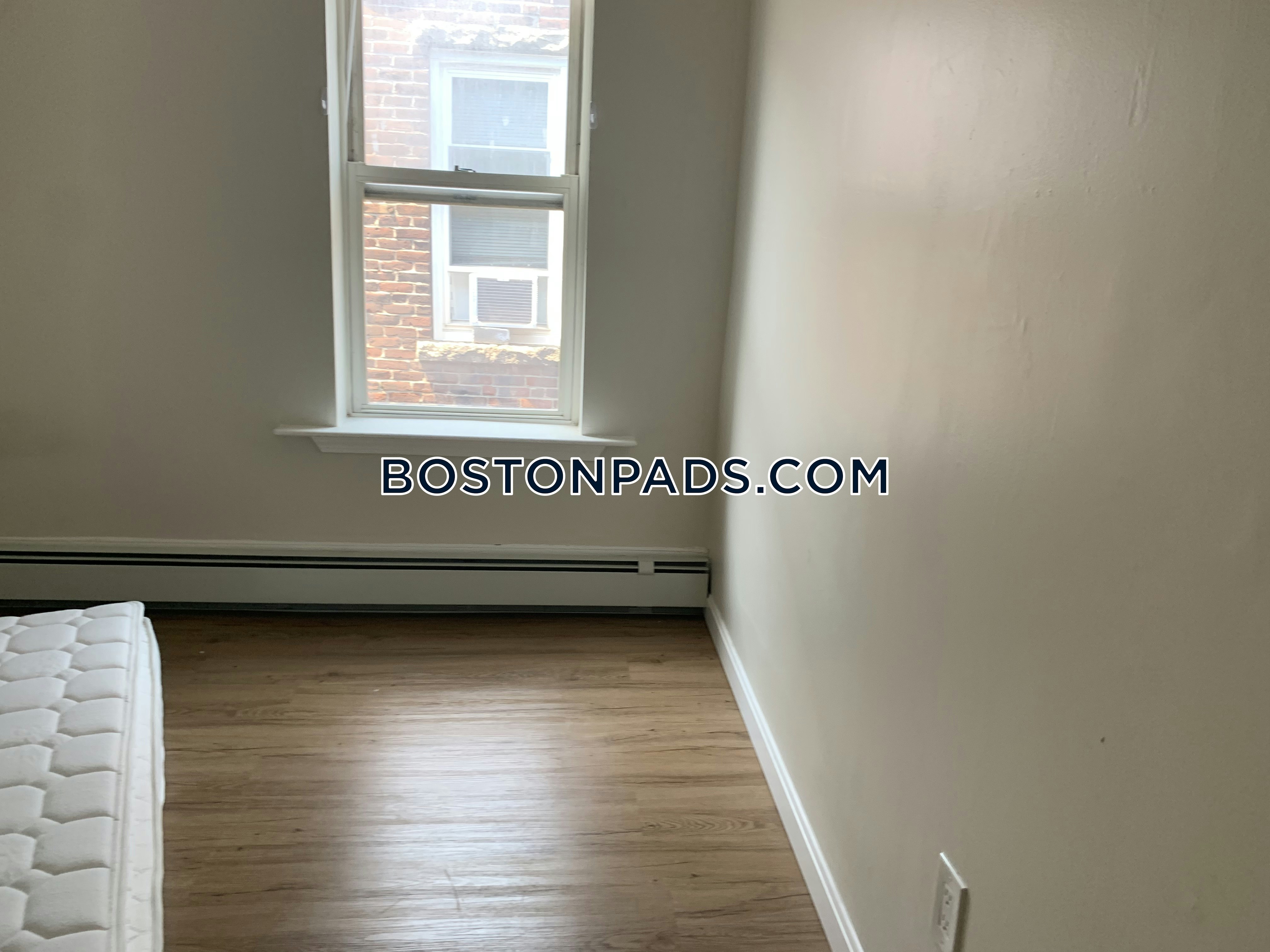 Boston - $2,800