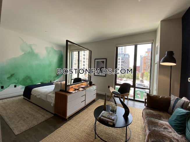 Boston - $3,749 /mo