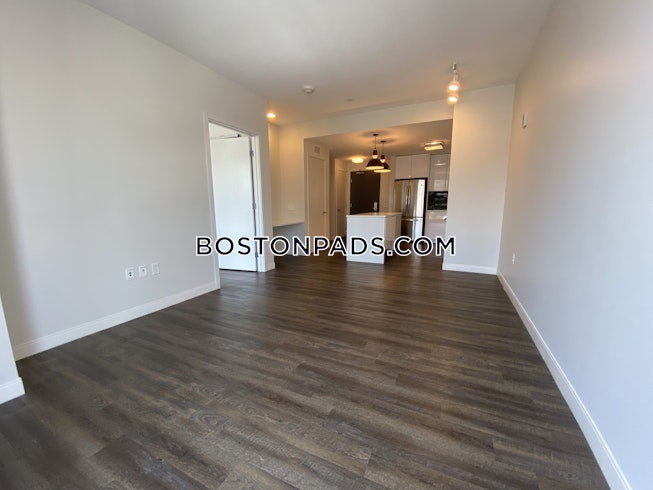 Boston - $3,996 /mo