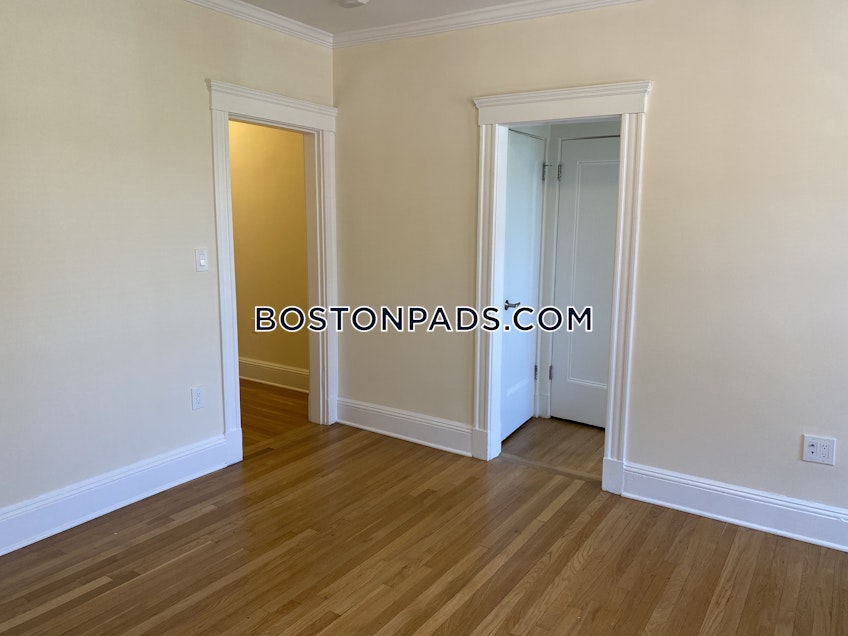 Cambridge - $2,815 /month