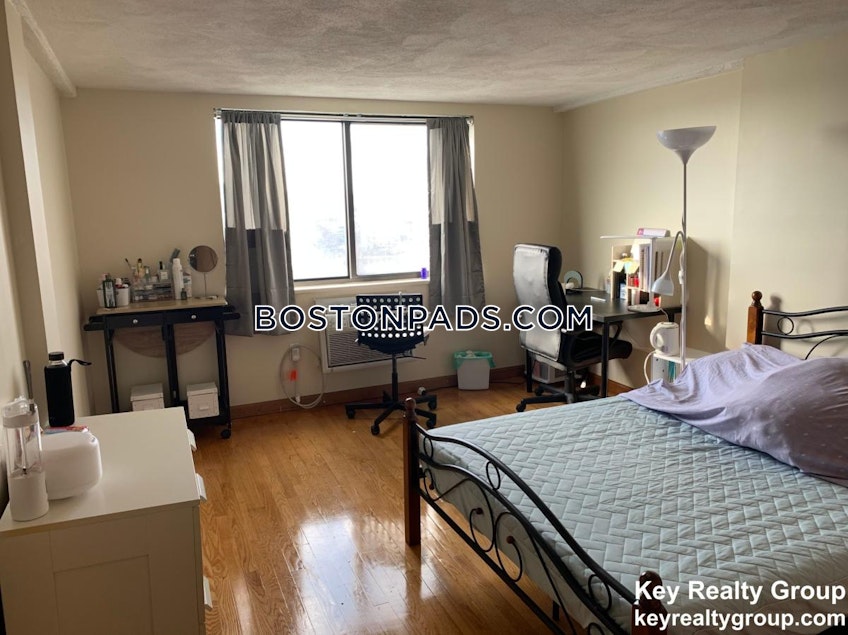 Boston - $4,200 /month