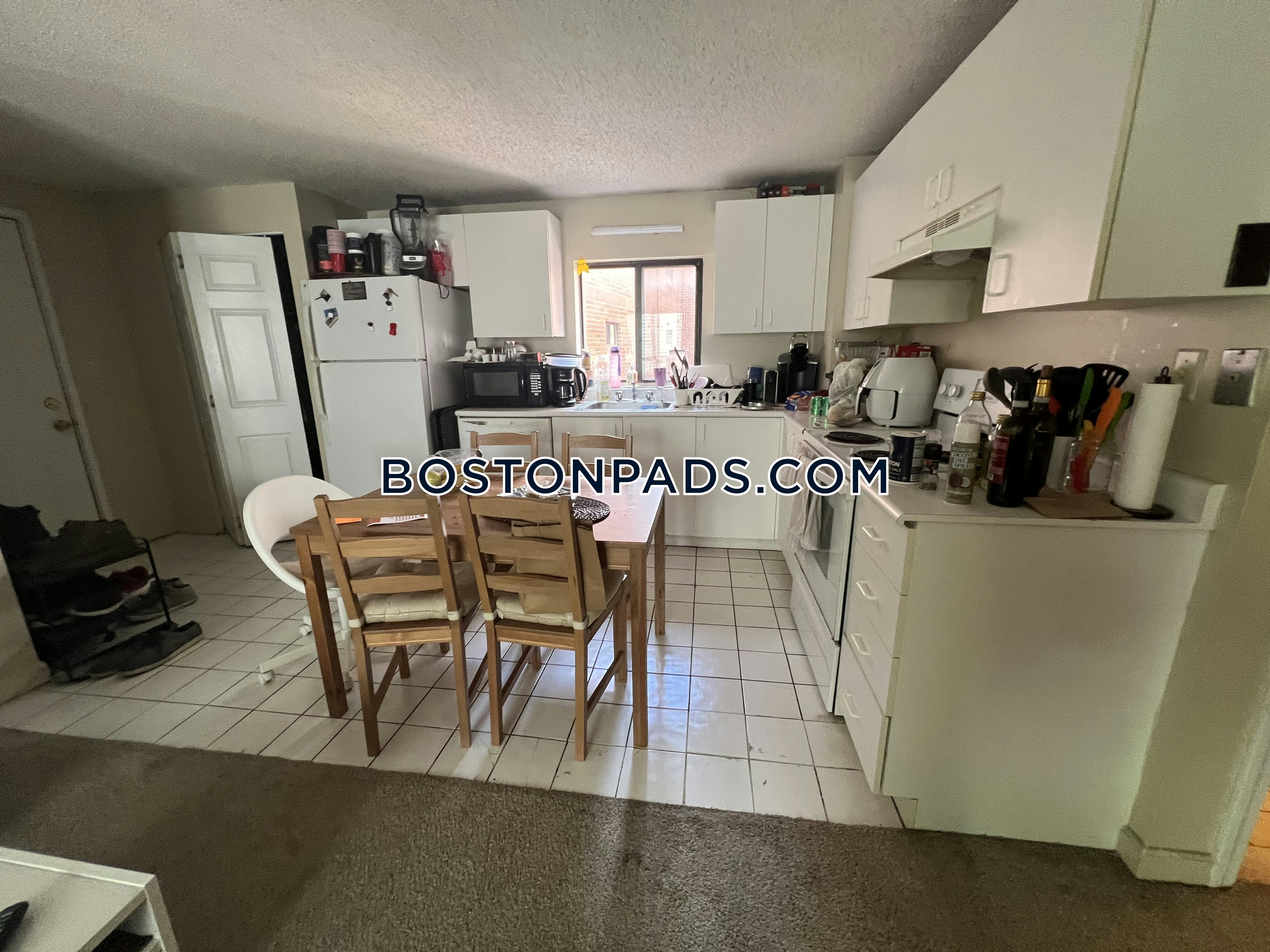 Cambridge - $4,900