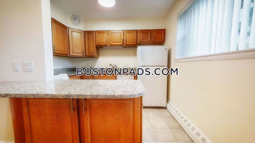 Brookline - $2,900 /month