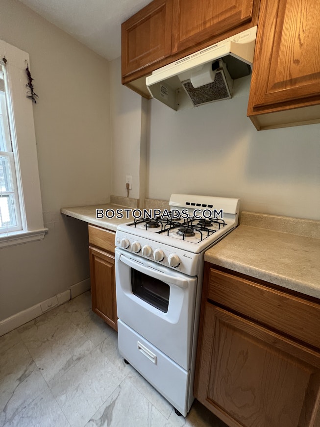 Cambridge - $2,675 /mo