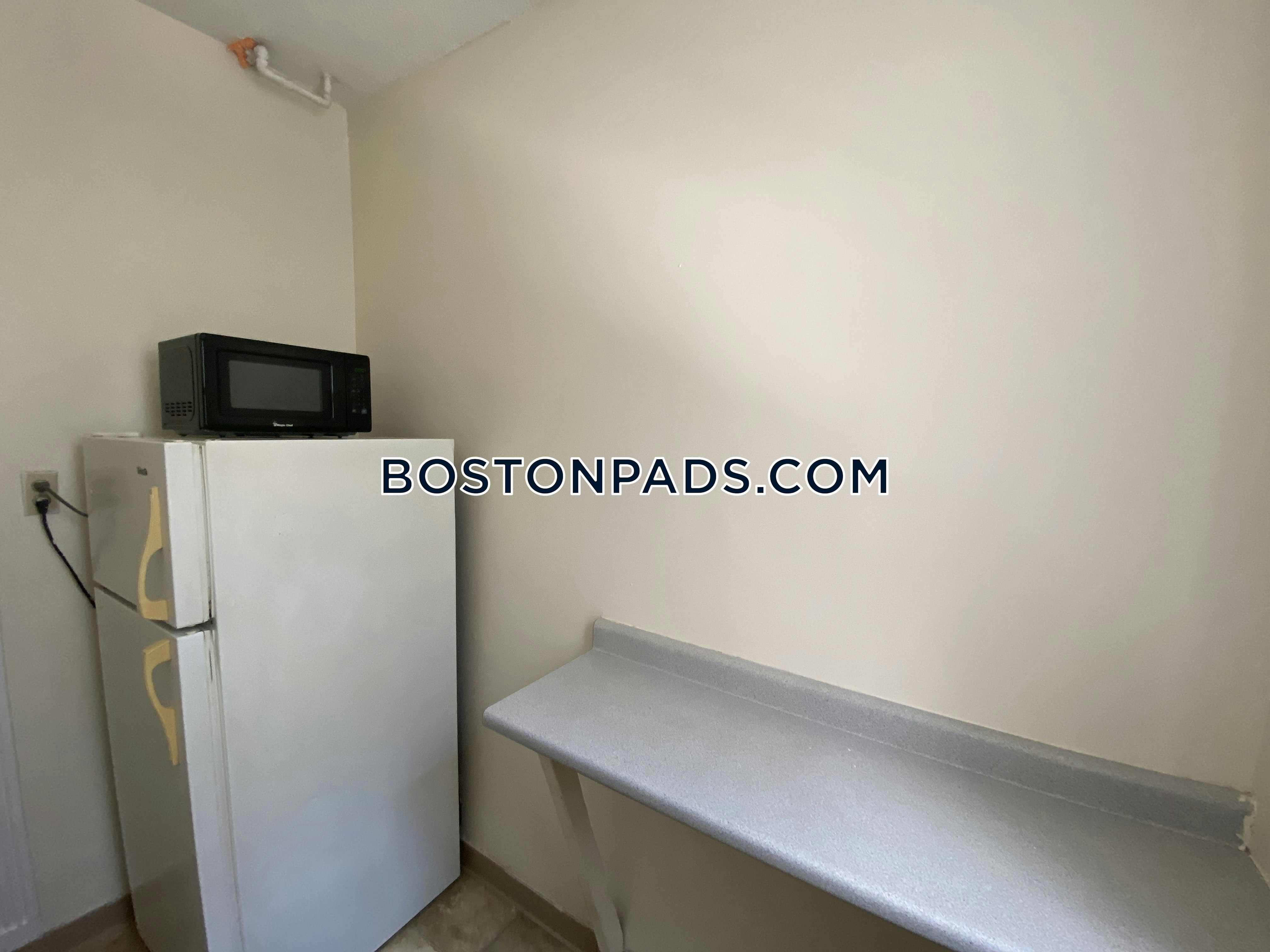 Brookline - $2,300