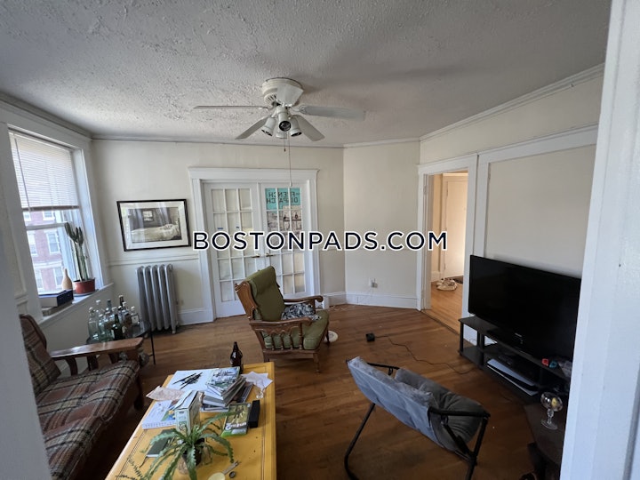 allston-apartment-for-rent-4-bedrooms-2-baths-boston-4600-4604040 