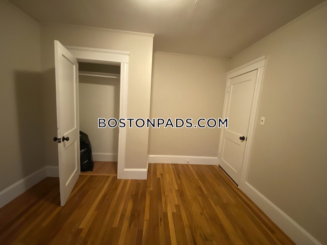 Boston - $2,900 /mo