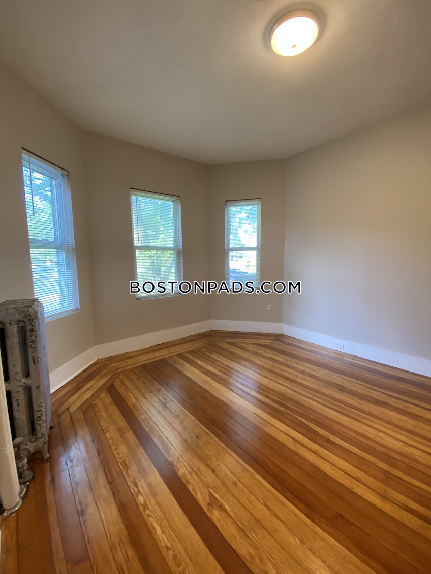 Boston - $3,500 /month