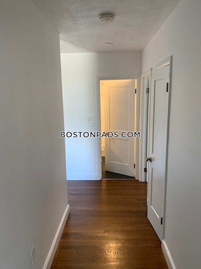 Brookline - $2,570 /mo