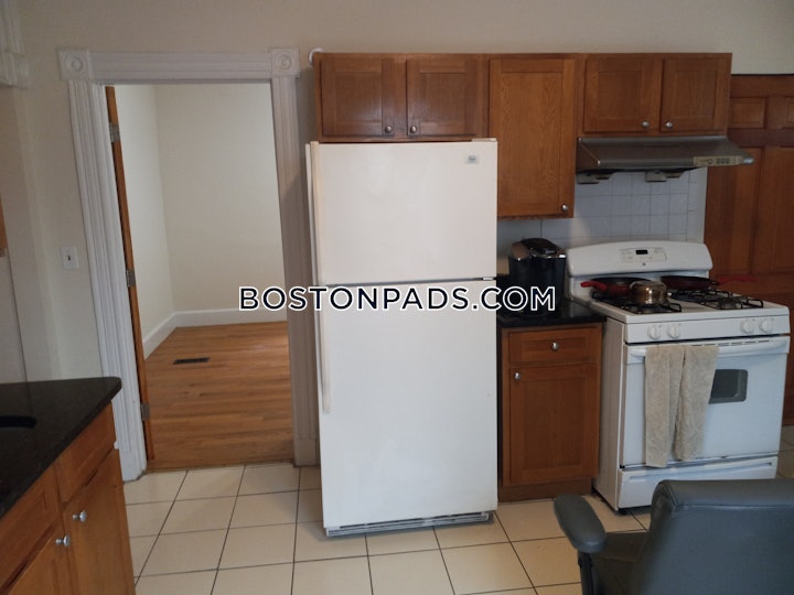 fort-hill-apartment-for-rent-2-bedrooms-1-bath-boston-3200-4636952 