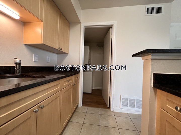 quincy-apartment-for-rent-1-bedroom-1-bath-south-quincy-2195-4469791 