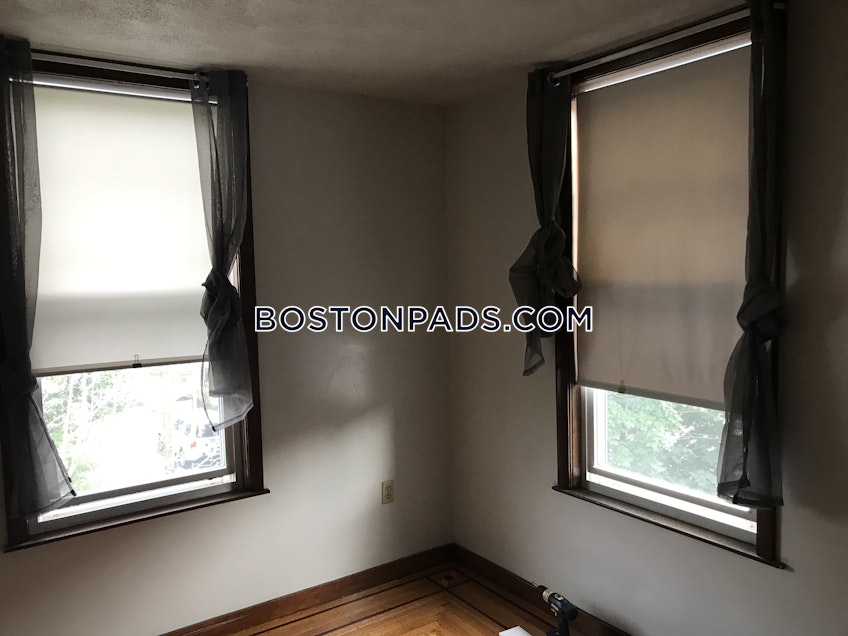 Somerville - $3,300 /month