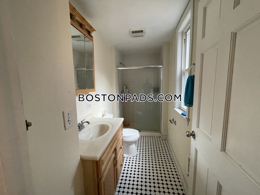 Boston - $4,200 /month