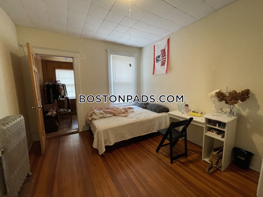 Boston - $4,200 /month