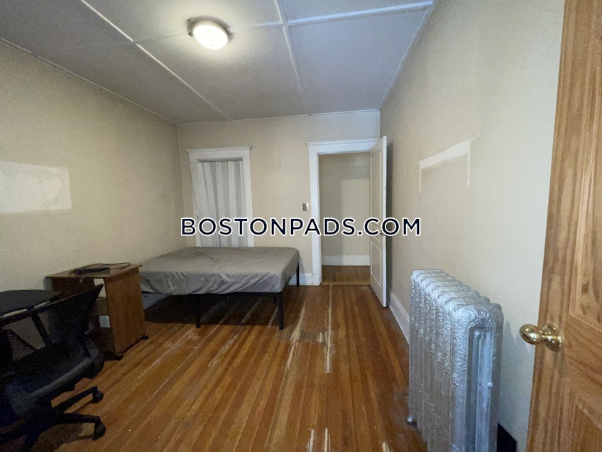 Boston - $4,200 /month