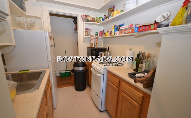 Boston - $2,280 /mo