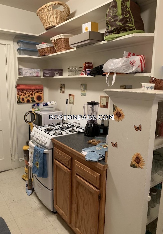 Boston - $2,280 /mo