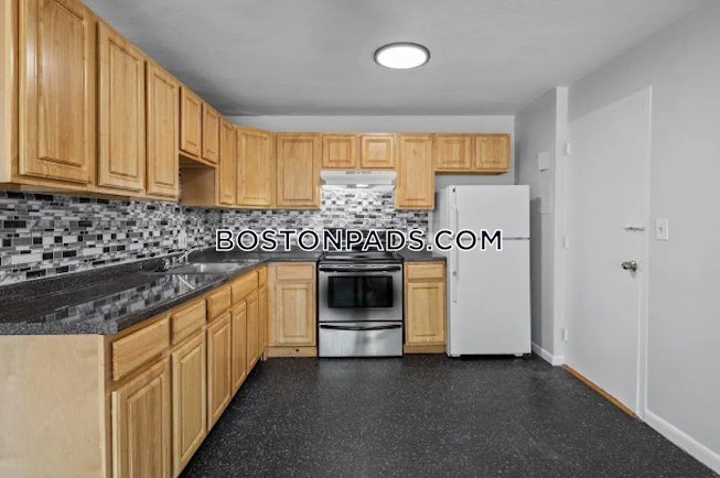 Boston - $2,635 /mo