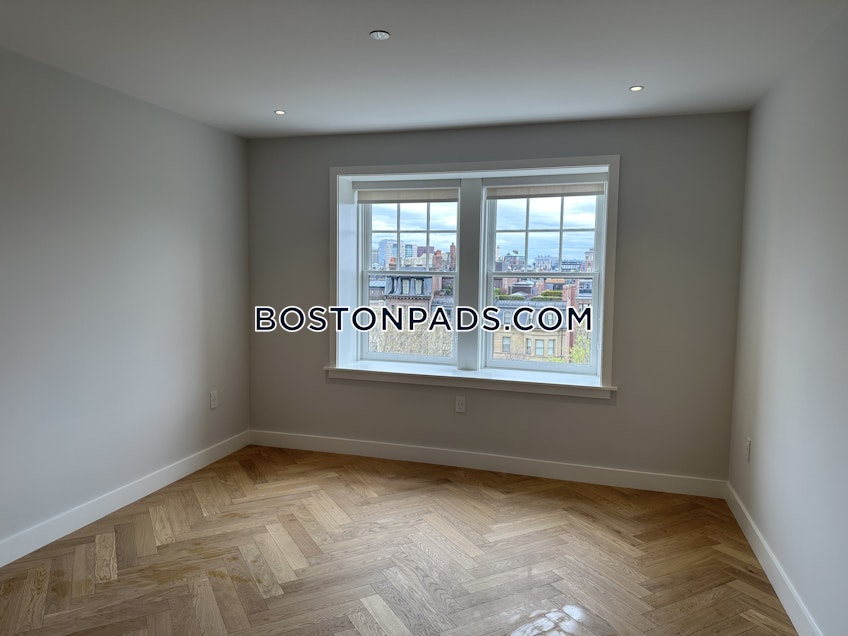 Boston - $3,900 /month