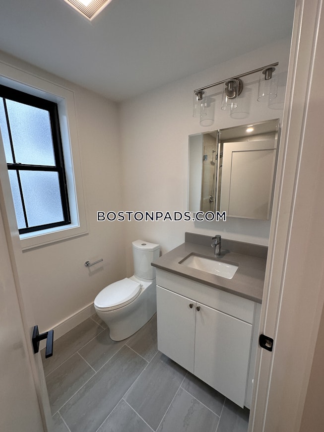 Boston - $5,895 /mo