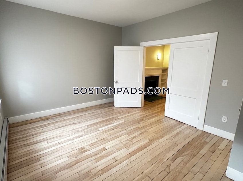 Boston - $5,500 /month