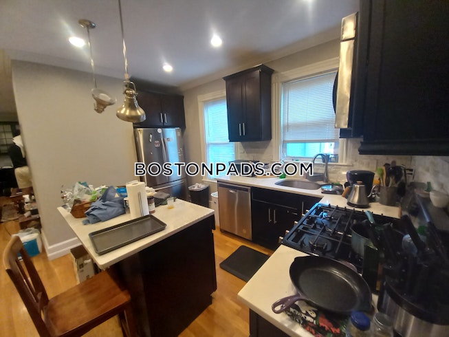 Boston - $4,400 /mo