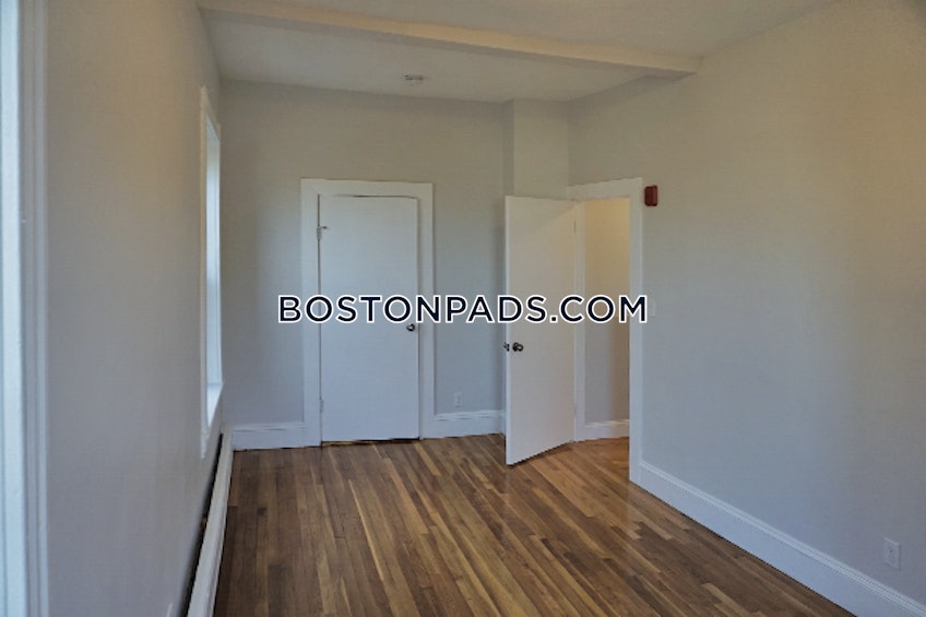 Cambridge - $3,300 /month