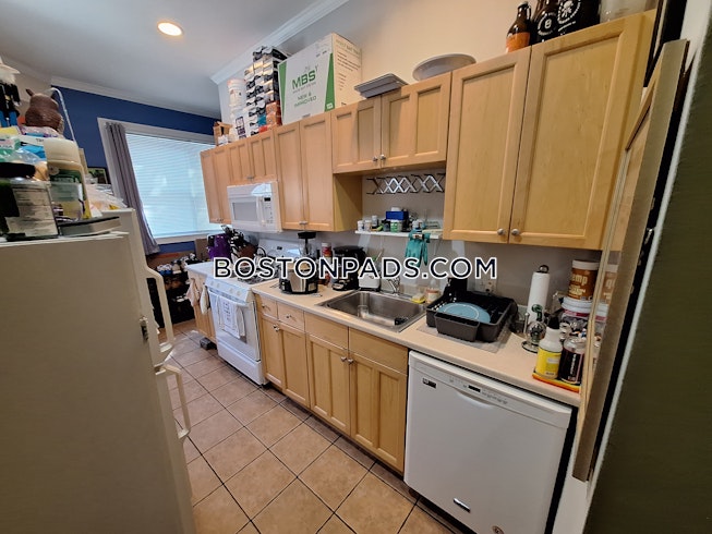 Somerville - $1,995 /mo