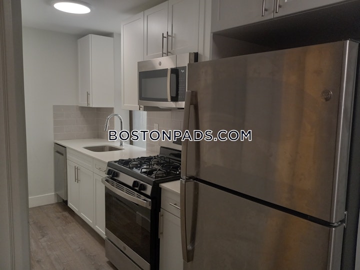 fenwaykenmore-apartment-for-rent-2-bedrooms-1-bath-boston-3650-4572959 