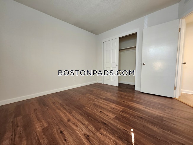 Cambridge - $3,200 /mo