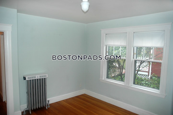 roslindale-apartment-for-rent-2-bedrooms-1-bath-boston-3100-4697965 