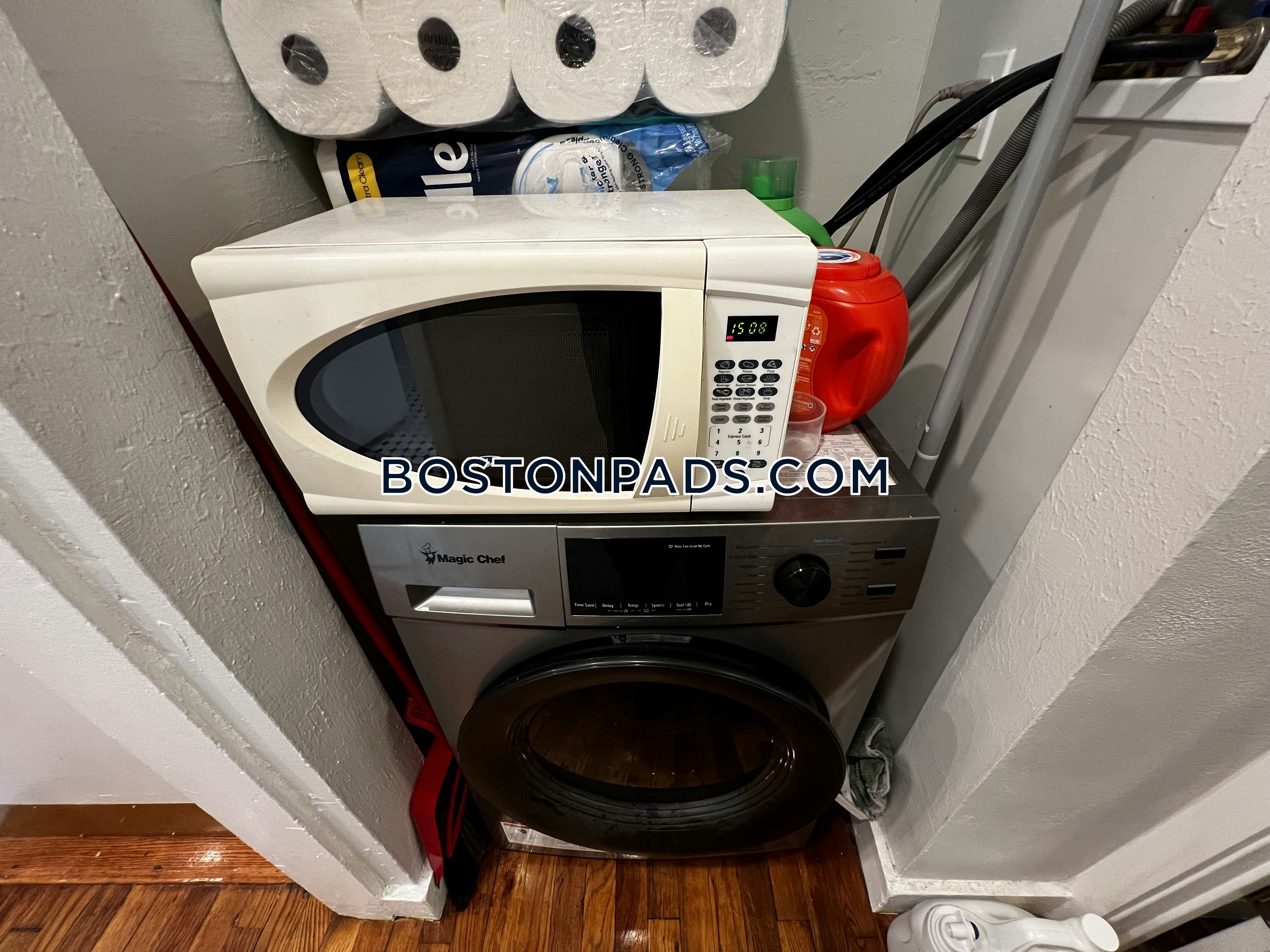 Cambridge - $3,000