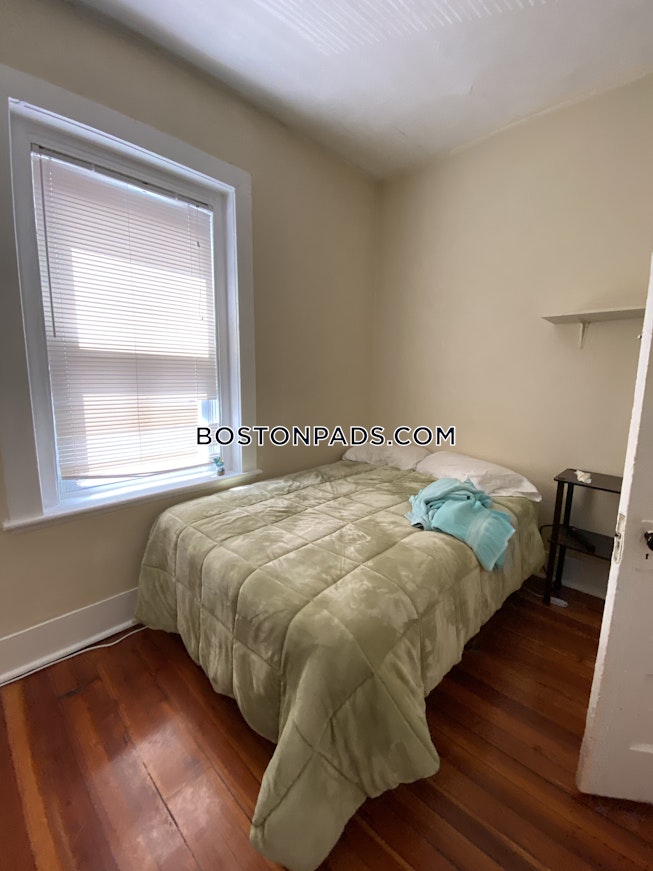 Boston - $5,500 /mo