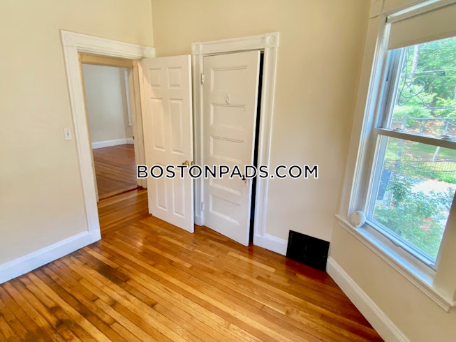 Boston - $2,625 /mo