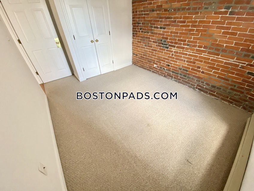 Boston - $3,400 /month