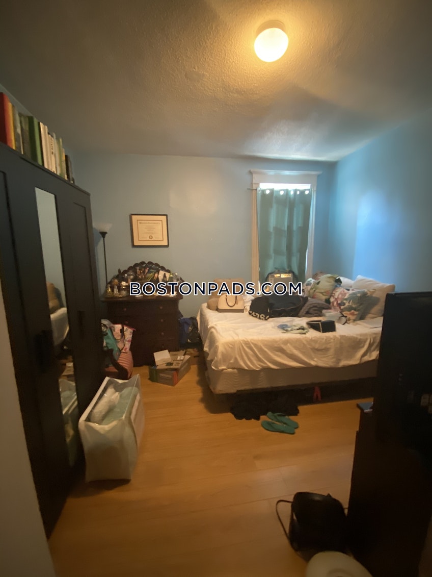 Boston - $2,000 /month